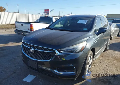 2018 Buick Enclave Avenir z USA, uszkodzony, nr VIN 5GAERDKW9JJ148956